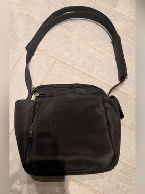 DayMakers of Santa Barbara Anti-Theft Crossbody Bag